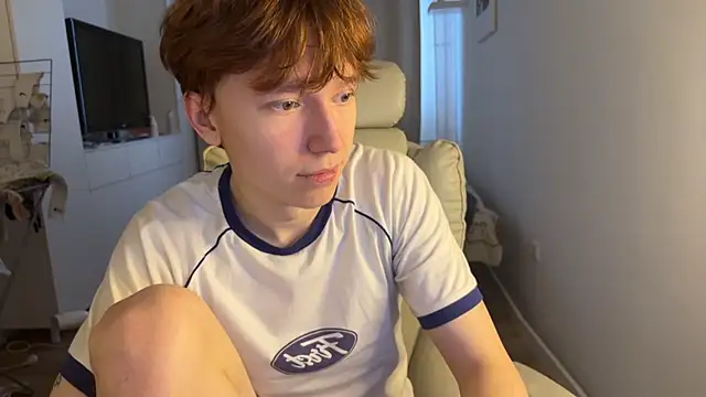 Snapshot of tommy_colson chatting on 11-13-25, 11:20 tommy colson online show from 11-13-25, 11:20