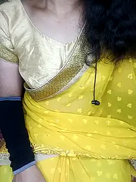 Snapshot of geetha_telugu_kan277 chatting on 03-19-25, 10:42 geetha telugu kan277 online show from 03-19-25, 10:42