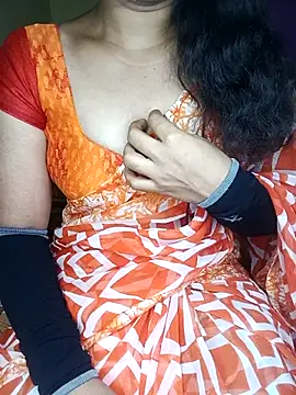 Snapshot of geetha_telugu_kan277 chatting on 03-21-25, 09:56 geetha telugu kan277 online show from 03-21-25, 09:56