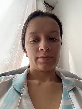 Snapshot of Soy_Sara7 chatting on 10-31-25, 02:29 Soy Sara7 online show from 10-31-25, 02:29