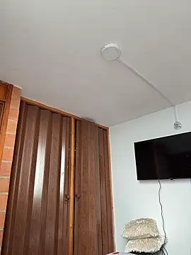 Snapshot of Soy_Sara7 chatting on 11-30-25, 01:37 Soy Sara7 online show from 11-30-25, 01:37