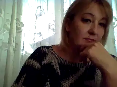 Snapshot of ArielXLoveresss chatting on 02-25-25, 11:30 ArielXLoveresss online show from 02-25-25, 11:30