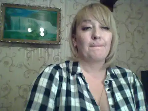 Snapshot of ArielXLoveresss chatting on 03-06-25, 05:43 ArielXLoveresss online show from 03-06-25, 05:43