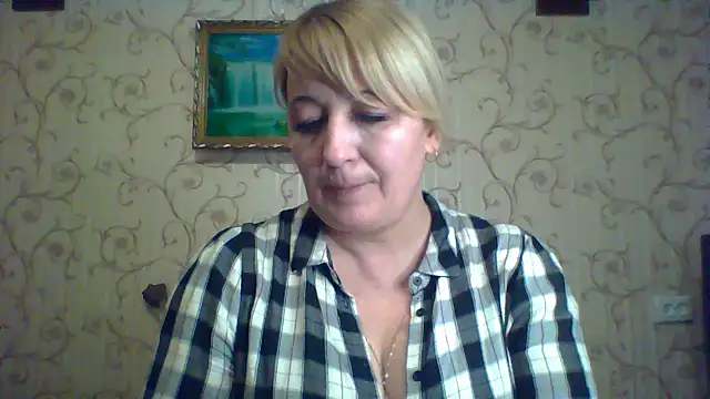 Snapshot of ArielXLoveresss chatting on 03-08-25, 06:37 ArielXLoveresss online show from 03-08-25, 06:37