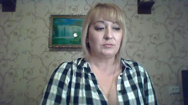 Snapshot of ArielXLoveresss chatting on 03-16-25, 02:33 ArielXLoveresss online show from 03-16-25, 02:33