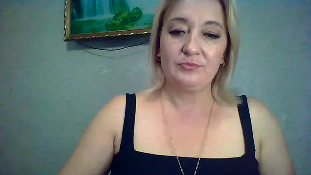 Snapshot of ArielXLoveresss chatting on 09-24-25, 07:12 ArielXLoveresss online show from 09-24-25, 07:12