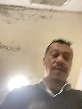 Snapshot of rogerdik76 chatting on 01-16-26, 06:28 rogerdik76 online show from 01-16-26, 06:28