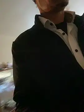 Snapshot of rogerdik76 chatting on 04-04-26, 07:28 rogerdik76 online show from 04-04-26, 07:28