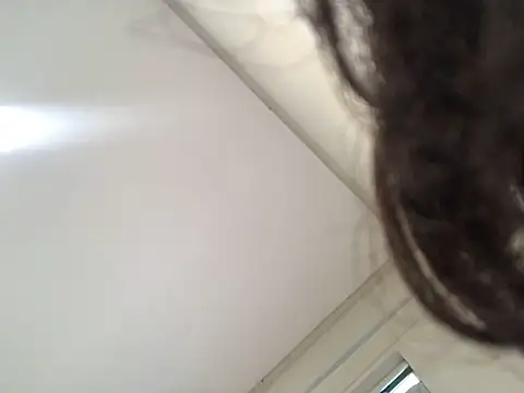 KiaraCut online show from 05-16-26, 07:34