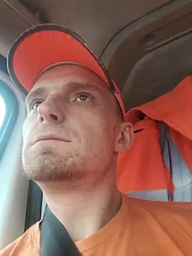 Snapshot of great_feeling chatting on 02-26-25, 02:14 great feeling online show from 02-26-25, 02:14