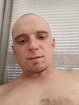 Snapshot of great_feeling chatting on 03-18-25, 11:08 great feeling online show from 03-18-25, 11:08