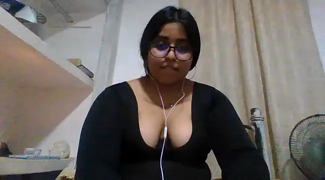 virginbrunette99 online show from 02-26-25, 11:59