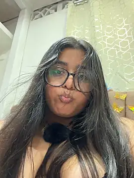 Snapshot of virginbrunette99 chatting on 02-20-26, 06:26 virginbrunette99 online show from 02-20-26, 06:26