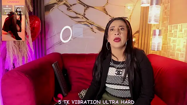 Bella williamss  online show from 10-15-25, 07:58