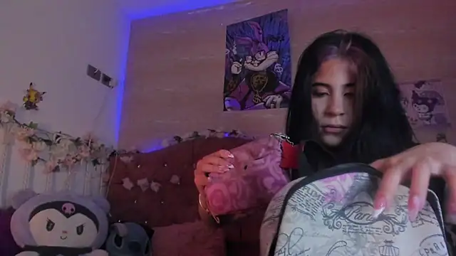 Snapshot of Minami_Nakamura chatting on 09-25-25, 04:16 Minami Nakamura online show from 09-25-25, 04:16