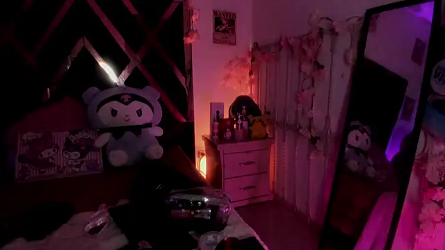 Minami Nakamura online show from 04-18-26, 02:37