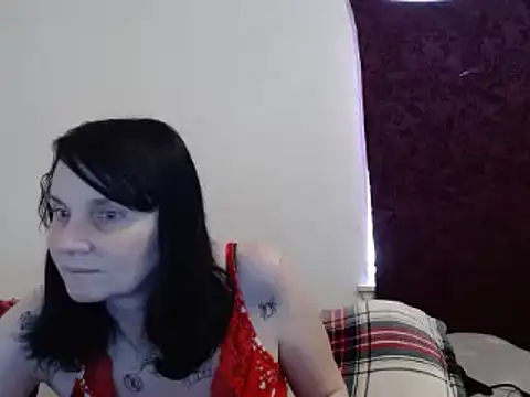 Hotmodel1984 online show from 01-06-25, 05:27