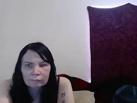 Hotmodel1984 online show from 01-30-25, 07:26