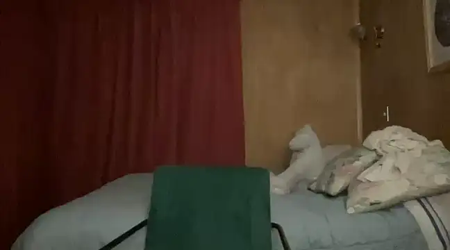 WhiteSnow09 online show from 03-09-25, 01:46