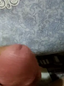 Snapshot of ozii000 chatting on 11-20-25, 04:07 ozii000 online show from 11-20-25, 04:07