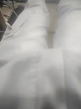 Snapshot of bbclip chatting on 02-24-25, 03:55 bbclip online show from 02-24-25, 03:55