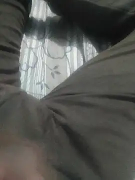 Snapshot of bbclip chatting on 02-24-25, 03:09 bbclip online show from 02-24-25, 03:09