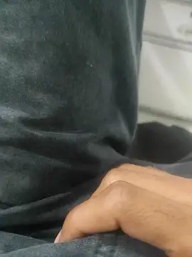 Snapshot of bbclip chatting on 03-01-25, 06:13 bbclip online show from 03-01-25, 06:13