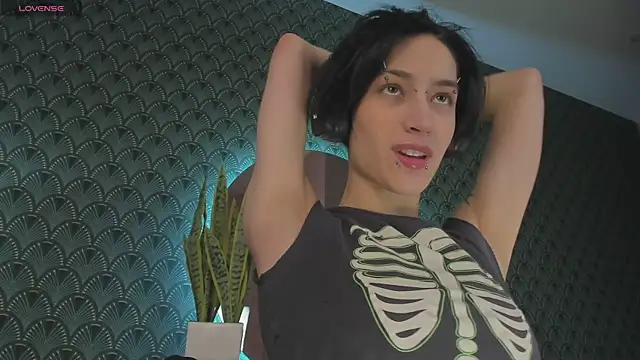 Snapshot of lisbatsyy chatting on 02-26-25, 09:16 lisbatsyy online show from 02-26-25, 09:16