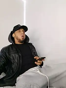 morenosiam online show from 03-09-26, 05:22