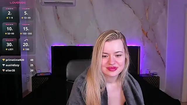 CutiePie69   online show from 03-20-25, 02:40