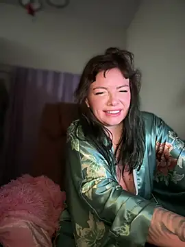 Snapshot of NaughtyLittleVeteran chatting on 03-05-25, 08:54 NaughtyLittleVeteran online show from 03-05-25, 08:54