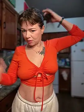 Snapshot of NaughtyLittleVeteran chatting on 11-27-25, 09:22 NaughtyLittleVeteran online show from 11-27-25, 09:22