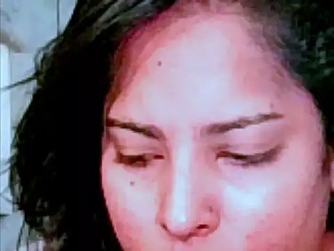 Snapshot of indiantopaz694u chatting on 03-14-25, 04:21 indiantopaz694u online show from 03-14-25, 04:21