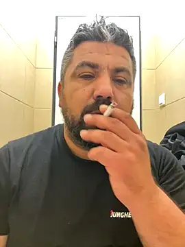 Snapshot of Alexander18edd chatting on 09-10-25, 10:59 Alexander18edd online show from 09-10-25, 10:59