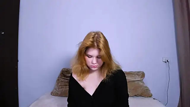 Snapshot of LaseyMoon chatting on 10-03-25, 11:29 LaseyMoon online show from 10-03-25, 11:29