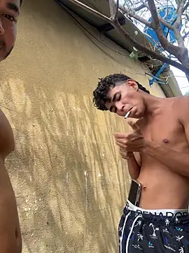 twinks 28 online show from 04-24-26, 06:32