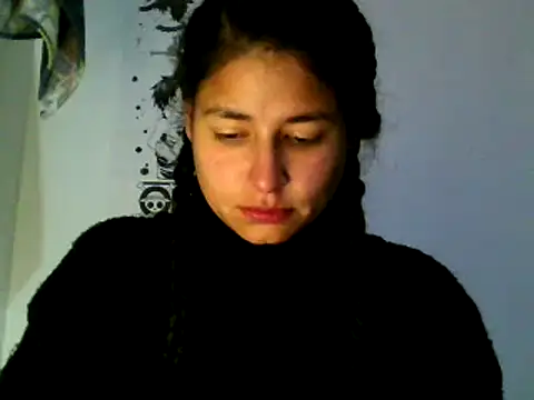 Snapshot of Escarcha-blue chatting on 03-12-25, 08:19 Escarcha-blue online show from 03-12-25, 08:19