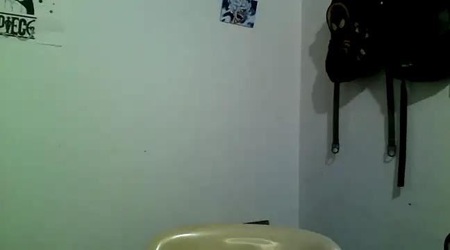 Snapshot of Escarcha-blue chatting on 03-18-25, 02:15 Escarcha-blue online show from 03-18-25, 02:15