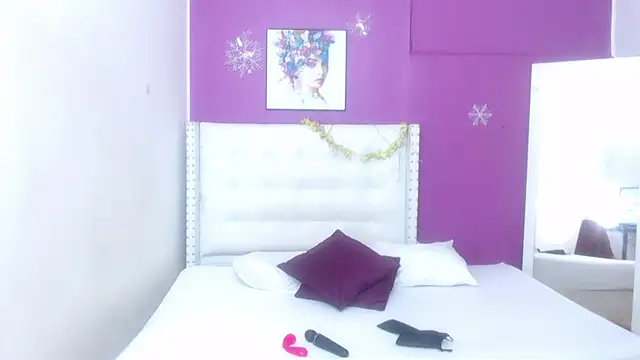 naughty teen18 online show from 03-04-25, 01:49