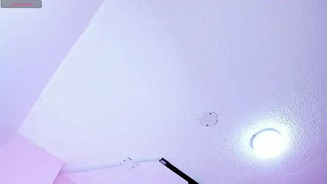 Agata Grubisic online show from 10-04-25, 04:32