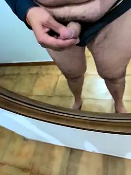 Snapshot of Andros1975 chatting on 09-30-25, 07:41 Andros1975 online show from 09-30-25, 07:41