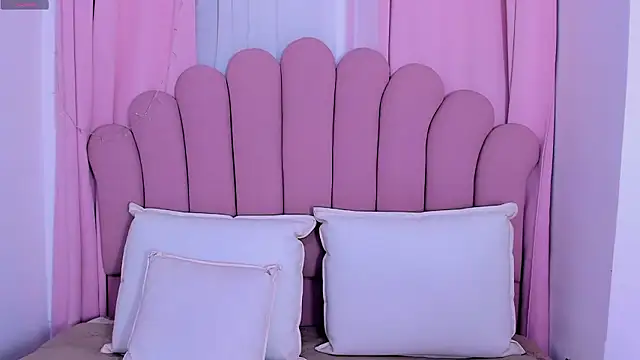 PaolaB g online show from 03-14-26, 01:44