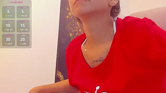 Snapshot of gime_lara chatting on 02-26-25, 07:05 gime lara online show from 02-26-25, 07:05