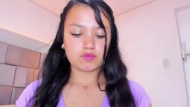 Snapshot of celeste_star0 chatting on 03-20-25, 04:31 celeste star0 online show from 03-20-25, 04:31