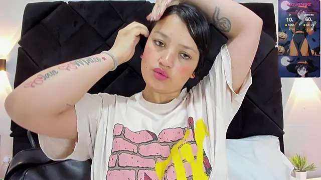 Snapshot of celeste_star0 chatting on 10-22-25, 12:38 celeste star0 online show from 10-22-25, 12:38