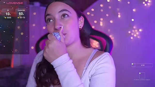 Snapshot of issa_monterrey chatting on 11-05-25, 11:16 issa monterrey online show from 11-05-25, 11:16