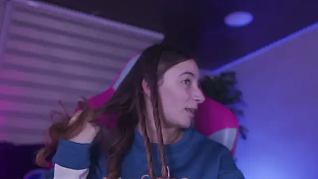 Snapshot of issa_monterrey chatting on 03-03-26, 01:34 issa monterrey online show from 03-03-26, 01:34