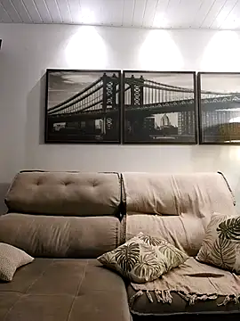 Snapshot of juniortche1313 chatting on 03-04-25, 02:49 juniortche1313 online show from 03-04-25, 02:49