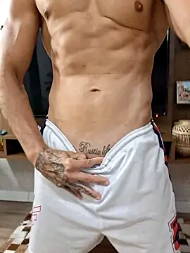 juniortche1313 online show from 02-13-26, 09:22