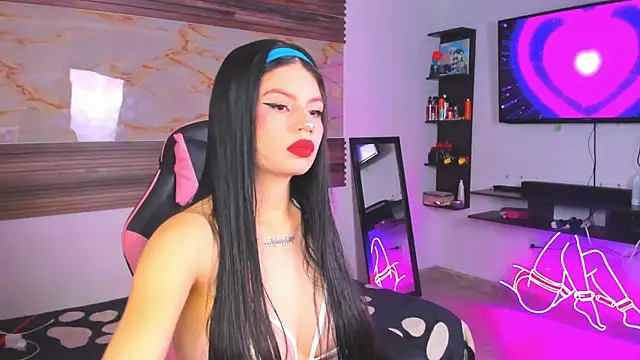 Cloe roouse online show from 10-30-25, 07:25